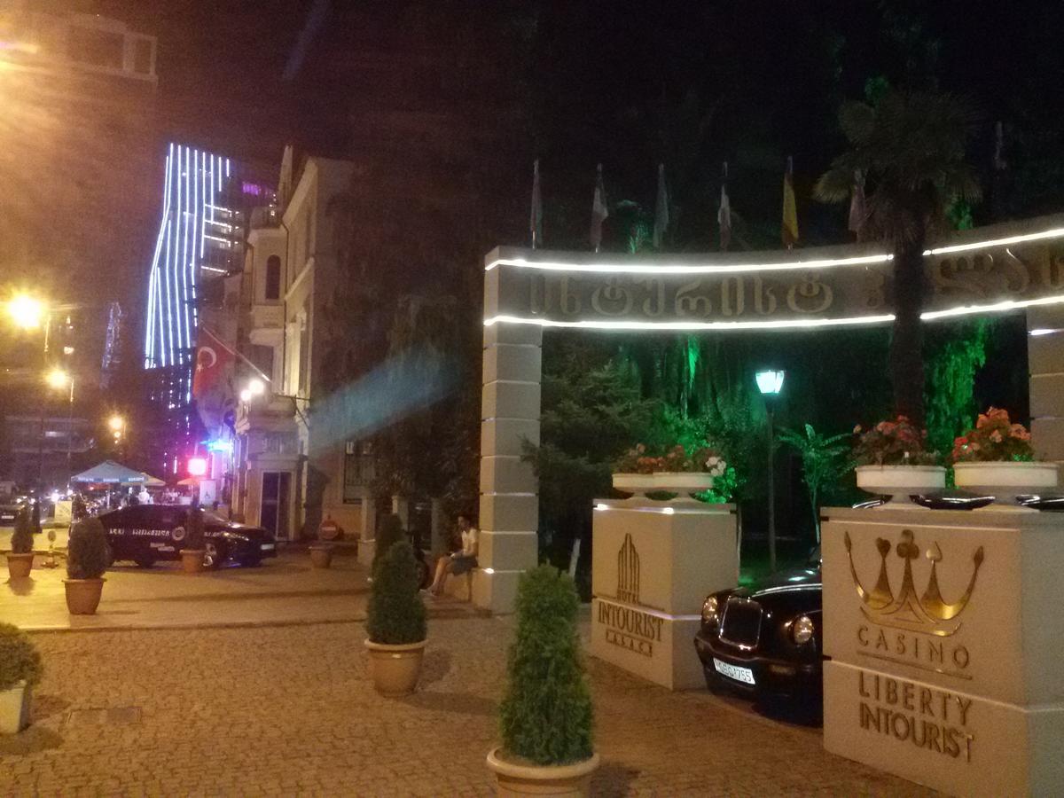 Mar Nero Batumi Exterior photo