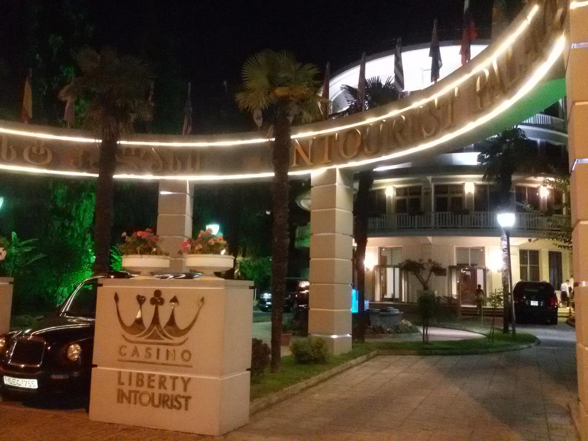 Mar Nero Batumi Exterior photo